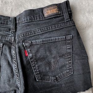 Levi’s black cutoff denim shorts Size S